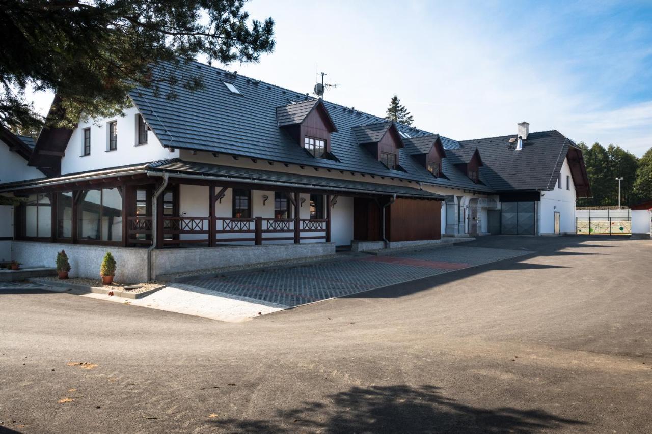 Hotel Wellness Holzberg 4*