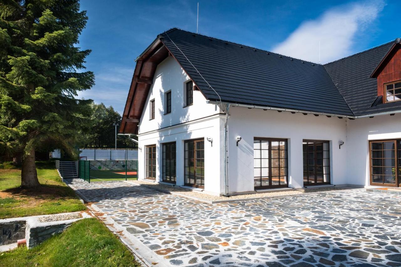 Holzberg Hotel Suchá Rudná
